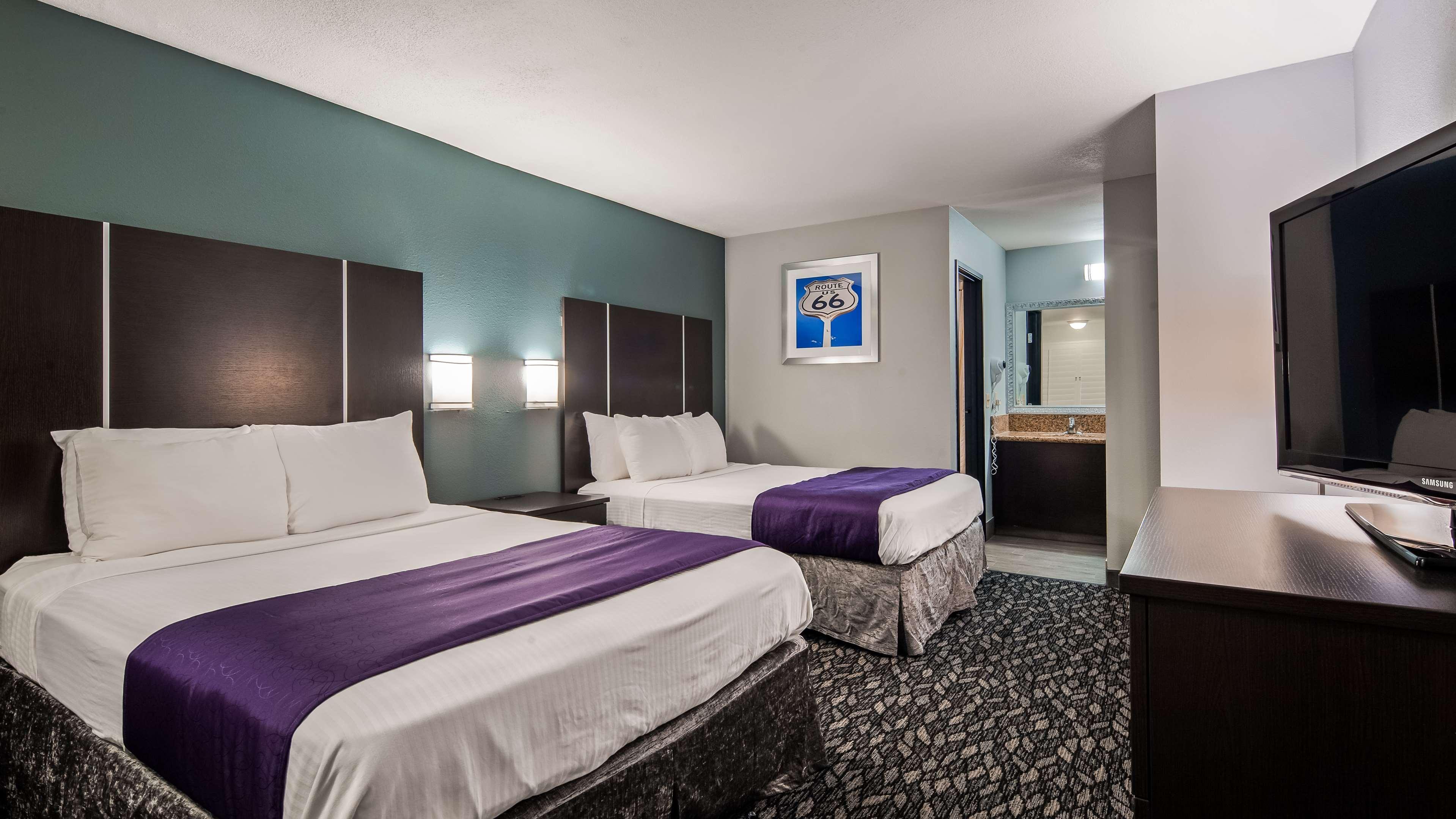 Best Western Desert Villa Inn Barstow Exterior photo