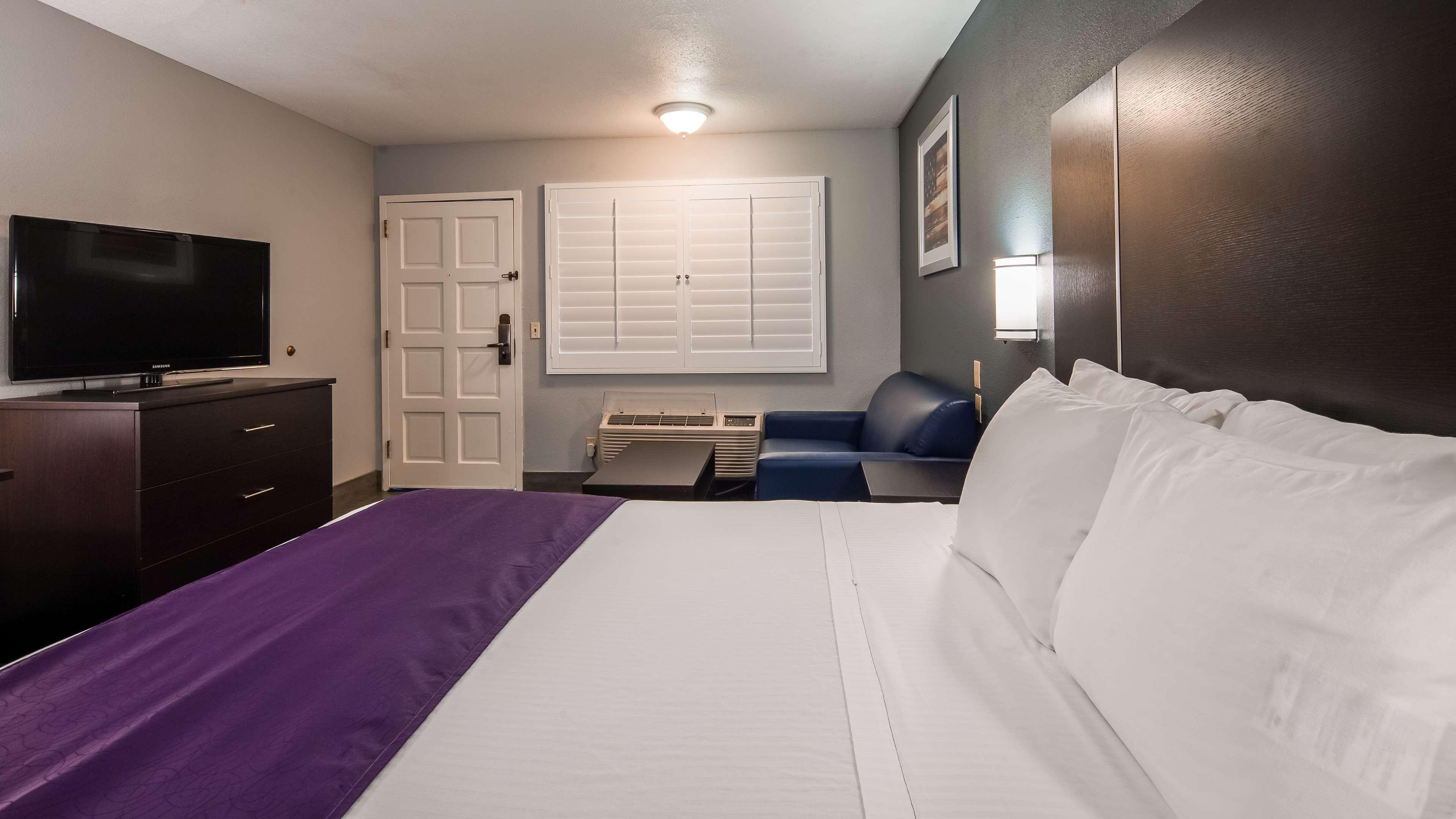 Best Western Desert Villa Inn Barstow Exterior photo