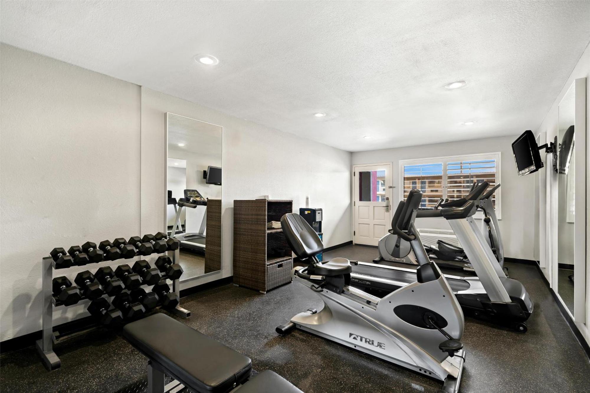 Best Western Desert Villa Inn Barstow Exterior photo