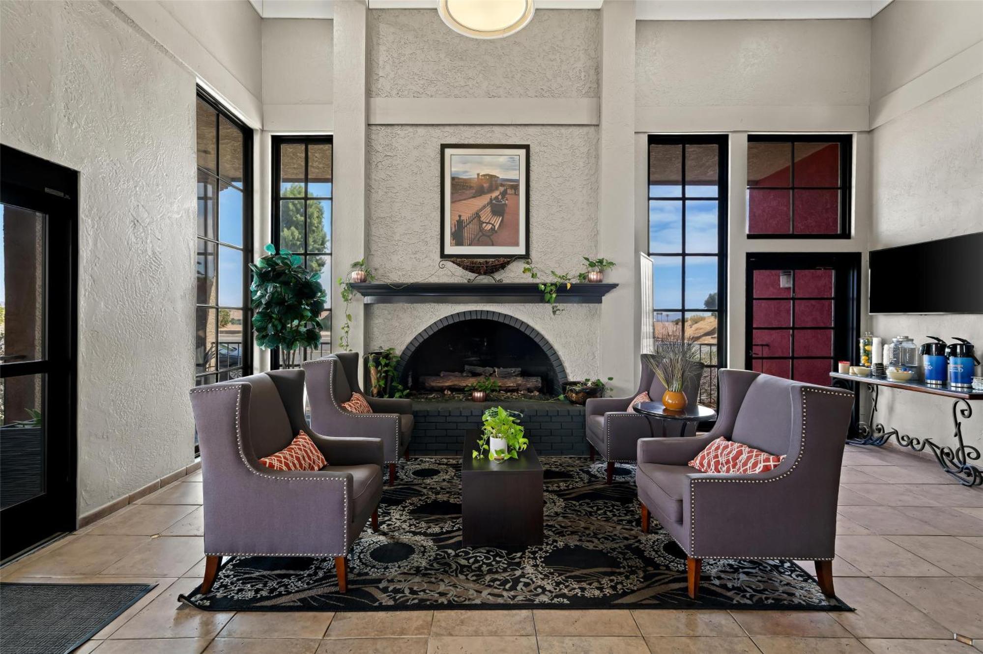 Best Western Desert Villa Inn Barstow Exterior photo